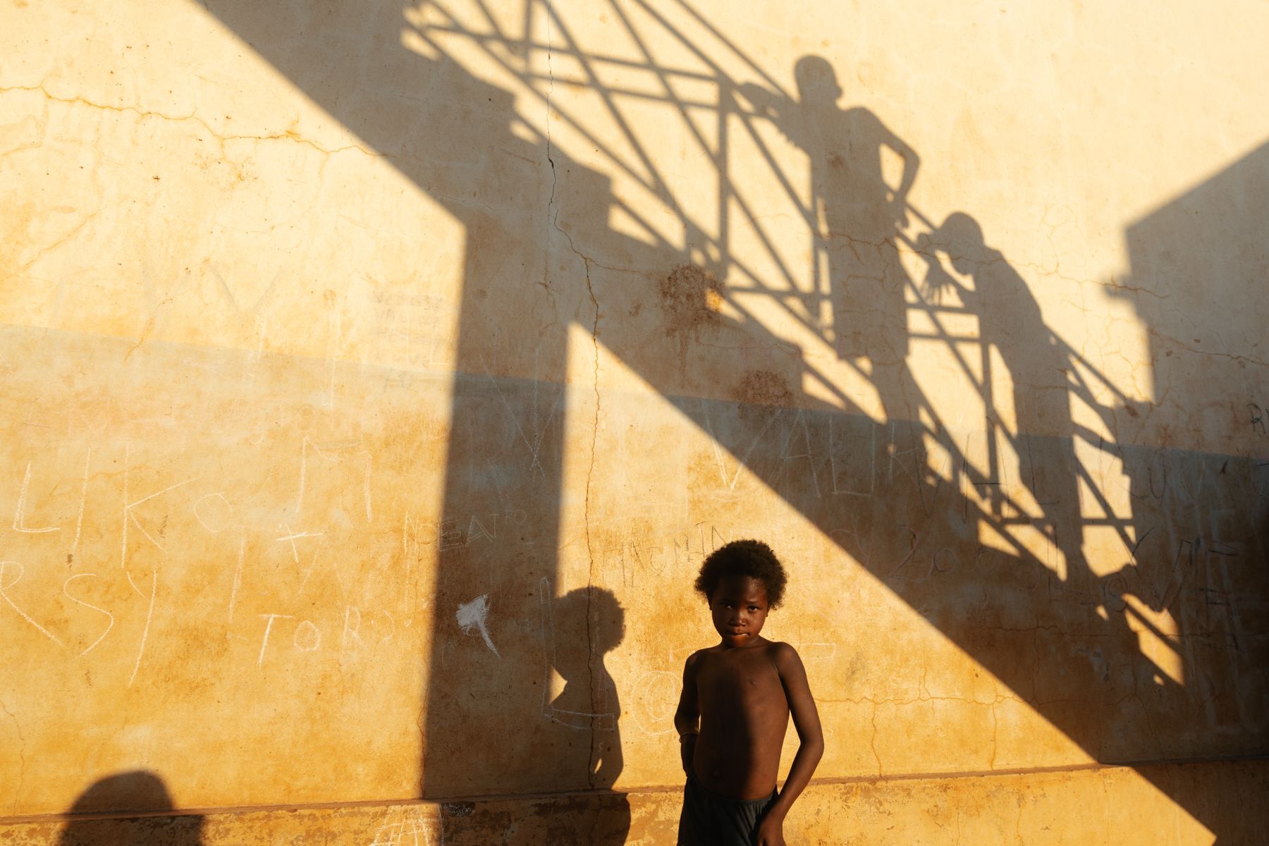Street life in Tulear — 3