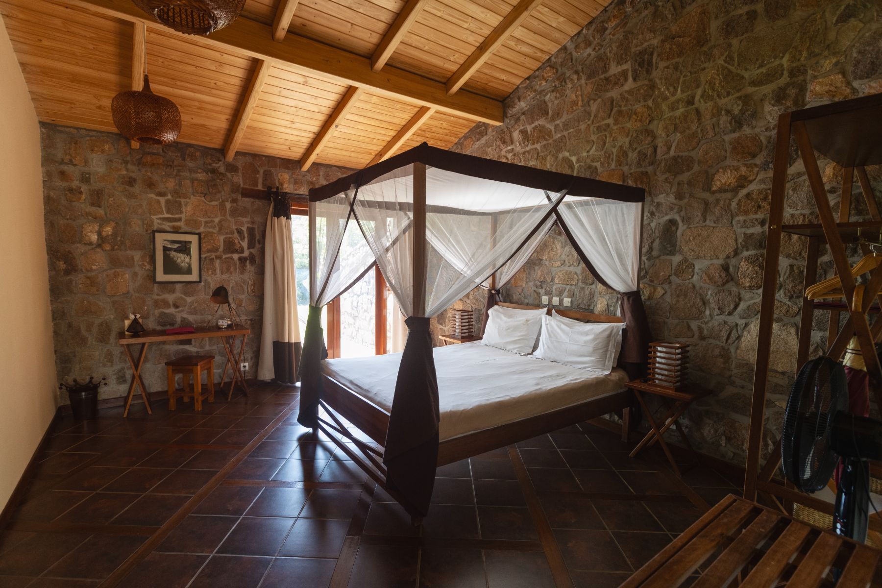 Le Relais de la Reine — 3